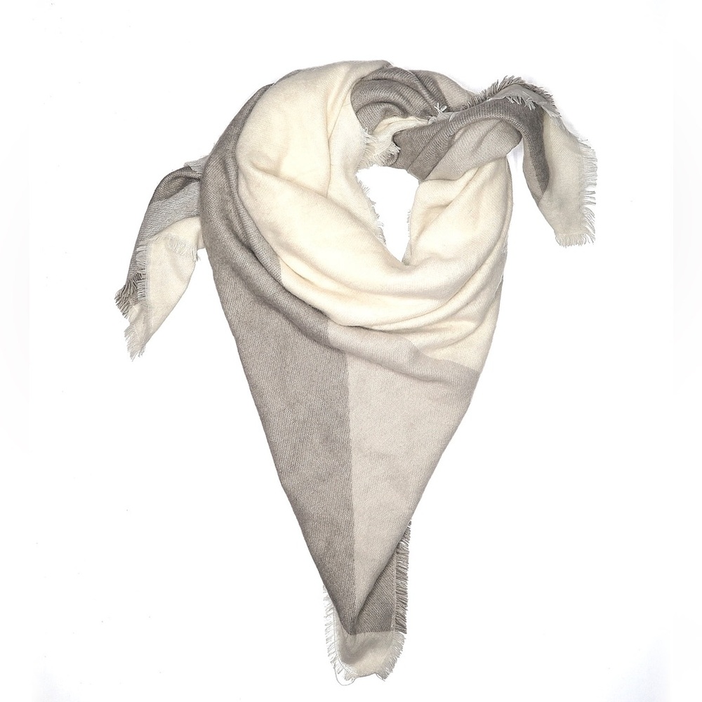 Beautiful soft gray and white scarf by Lauren Conrad